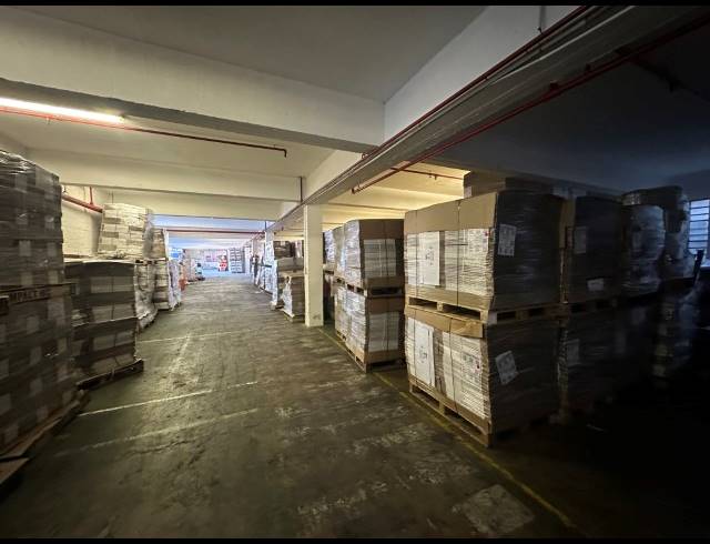 2,468M² WAREHOUSE TO LET IN PAARDEN EILAND